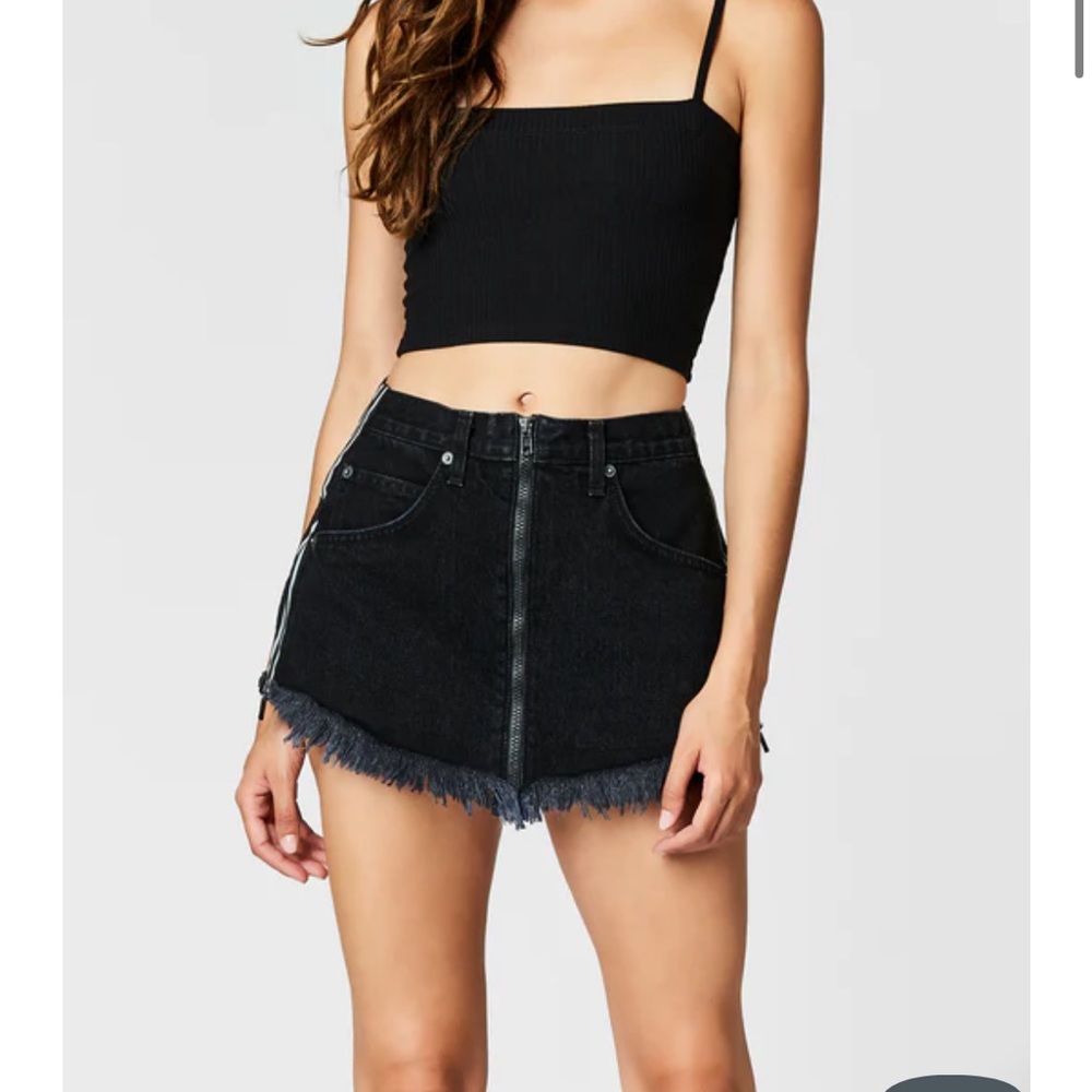 BLACK BEATRICE ZIP FRONT SKIRT WITH REFLECTIVE SIDE ZIPPER